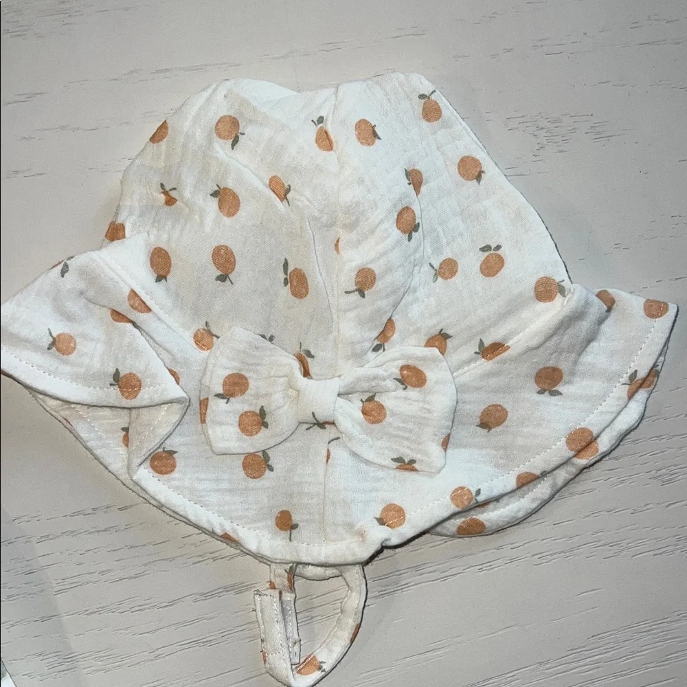 Nicole Miller 4 Piece Set Gingham Peaches Bubble Romper Hat 12 18 24 months